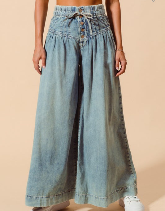 Denim Dreams Wide Leg in Light Denim